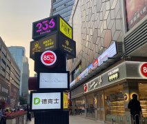 老餐飲設(shè)計(jì)師為您解讀新餐飲品牌選址是綜合商場(chǎng)店好還是街邊店鋪好？